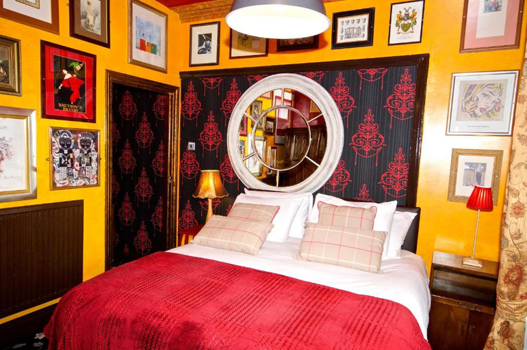Bedroom 4, Fifteens of Chester, Cheshire West and Chester