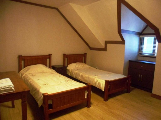 Bedroom 2, Prestige Vacation Apartments, Baguio City