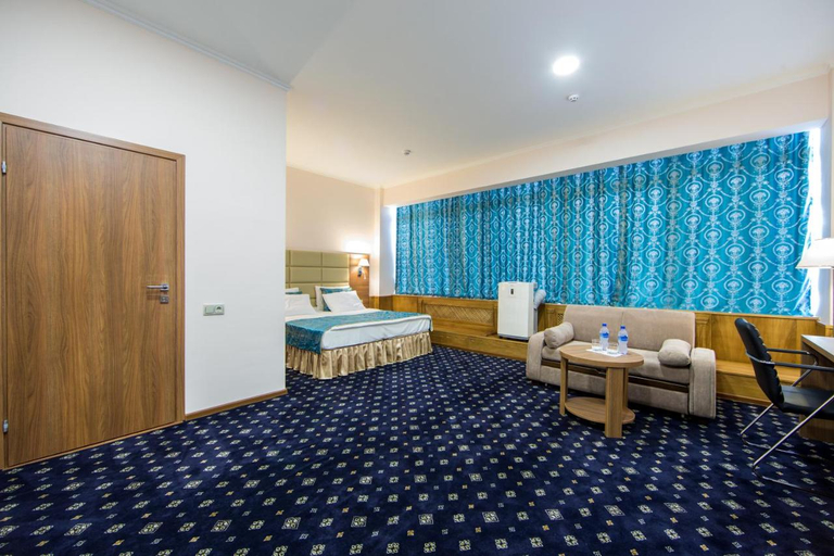 Bedroom, Central City Hotel Grozny, Groznyy