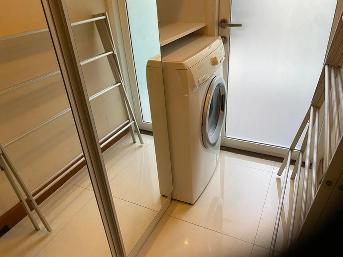 Bathroom, Fully Furnished 1 Bedroom with Kitchen @ Nana, Wattana