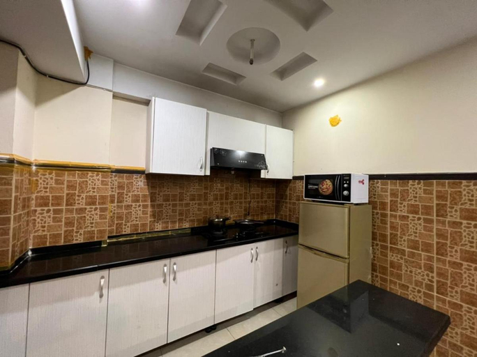 Others 2, Two Bedroom Flat For Families & Corporate Guests, Lahore