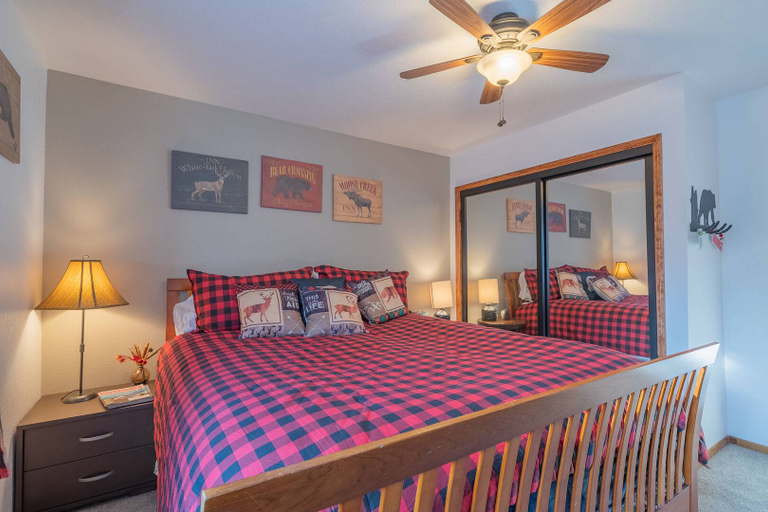 Bedroom 2, Big Bear Lakeview, San Bernardino