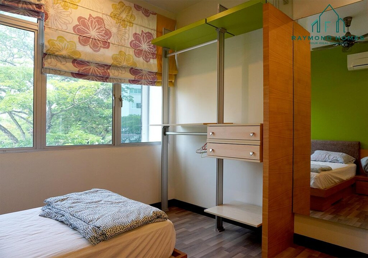 Bedroom 2, Formal Apartment 3BR Kelawei 123#3, Pulau Penang