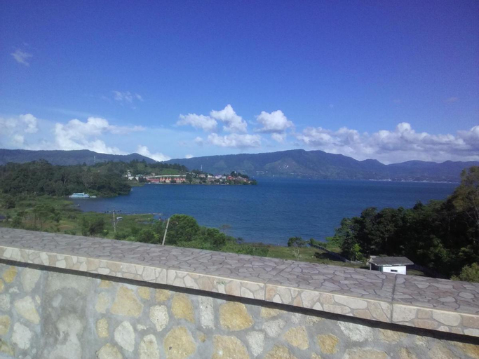 Others 4, Marie'z Villa, Samosir
