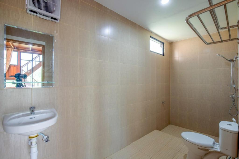 Bathroom 3, Villa Rahayu - 2BR in Seminyak, Badung