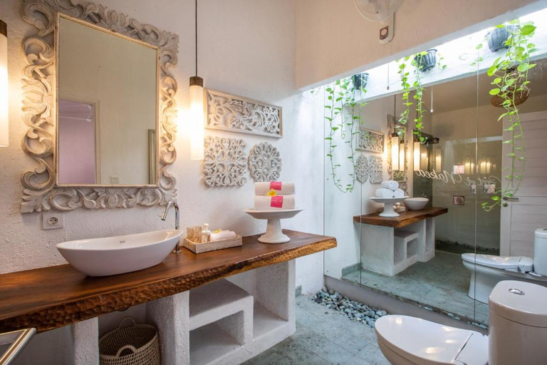 Bathroom 5, PinkPrivate Sanur - for Cool Adults Only, Denpasar