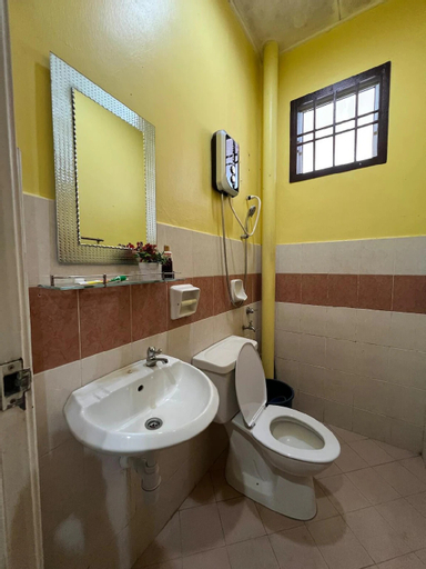 Perdana Homestay Skudai - 4 bedroom 3 bathroom, Johor Bahru
