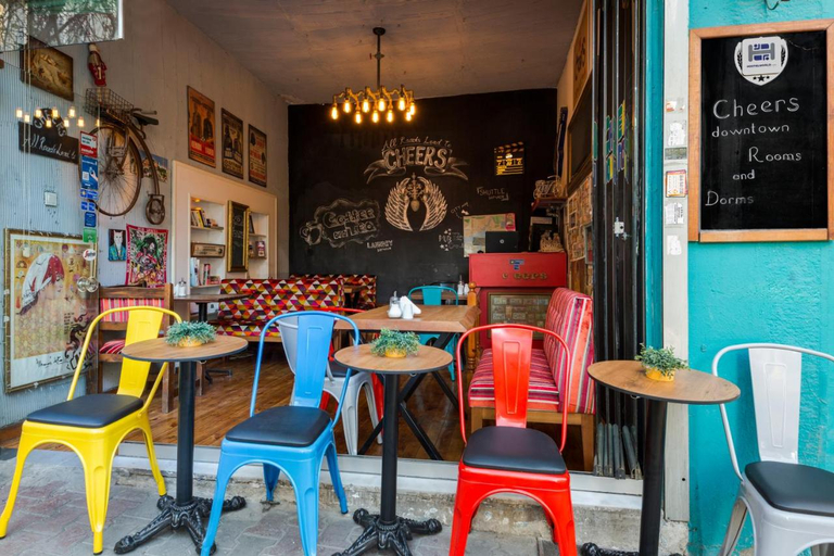 Food & Drinks 5, Cheers Midtown Hostel, Beyoğlu