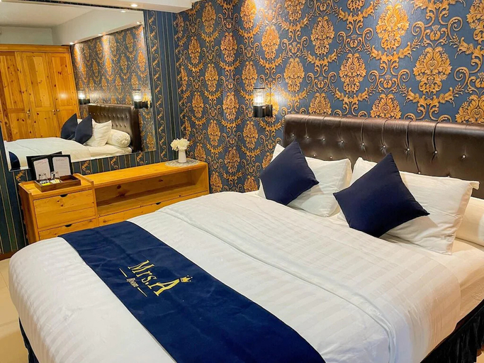 Bedroom 3, Cozy 1 studio Apartment with pool near Airport., Jakarta Barat