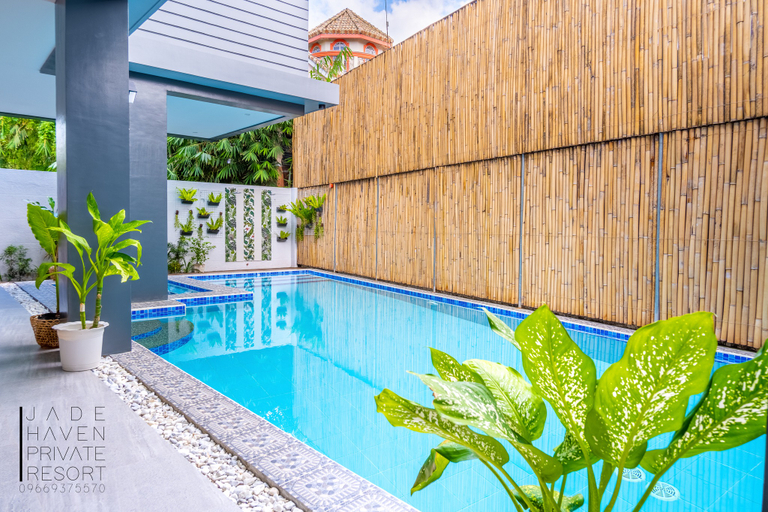 Sport & Beauty 2, Jade Haven Private Resort - Natural Hotspring pool, Los Baños