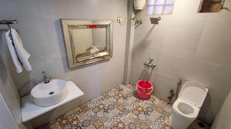 Bathroom, Villa 408-Dr Wade in Royal Palms Mumbai, Mumbai Suburban