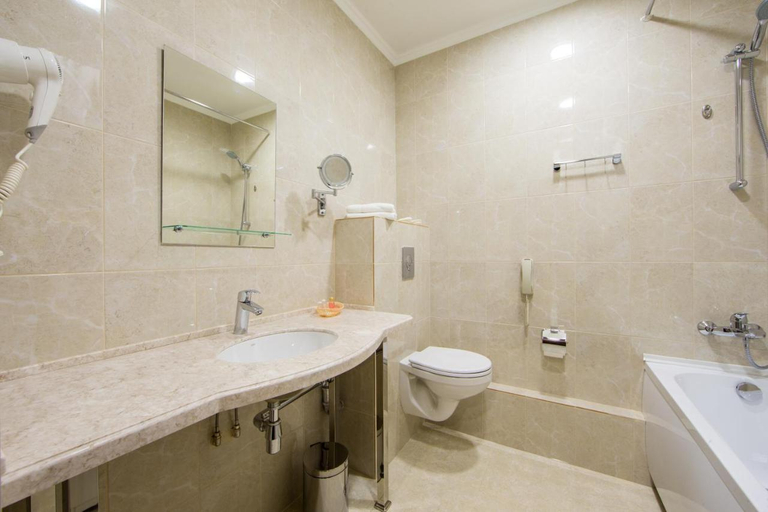 Bathroom 4, Central City Hotel Grozny, Groznyy