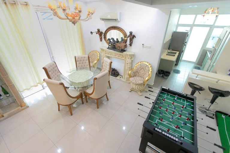Others 4, Teluk Bahang European Style SemiD 4 Bedrooms 10ppl, Barat Daya
