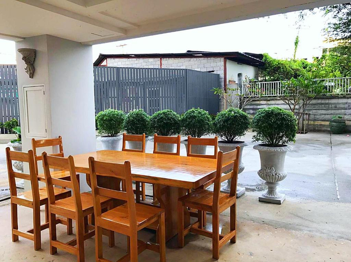 Others, Sunrise Inn, Mueang Krabi