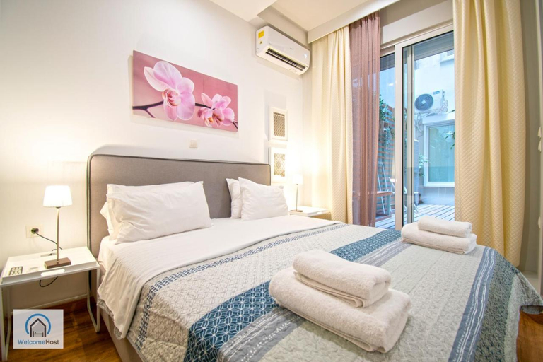 Bedroom 5, Syntagma Square Athenian apartments, Attica