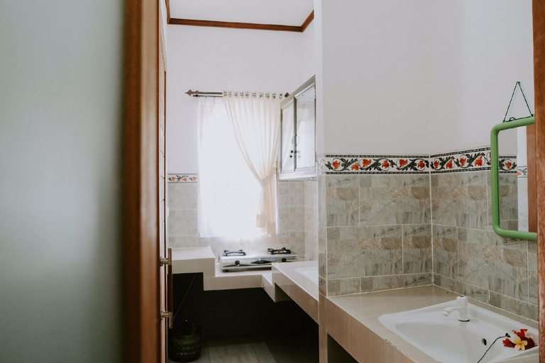 Bathroom, RINA HOMESTAY LEMBONGAN, Klungkung