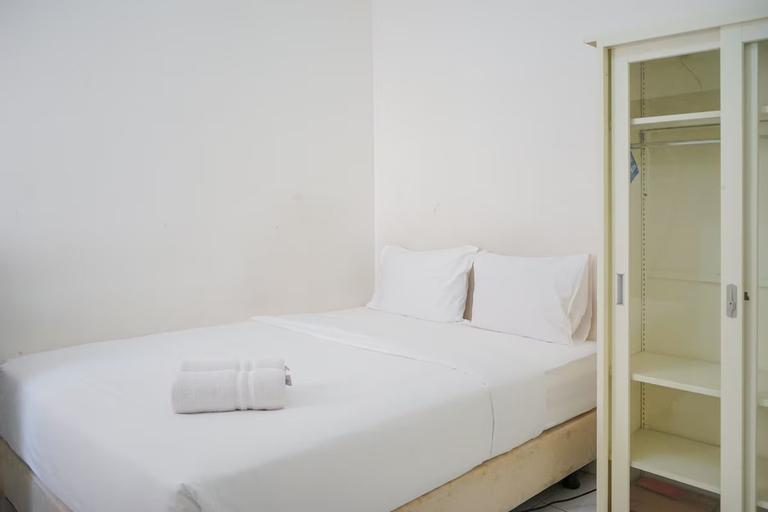 Minimalist and Comfy Studio Apartment Aeropolis Residence, Tangerang