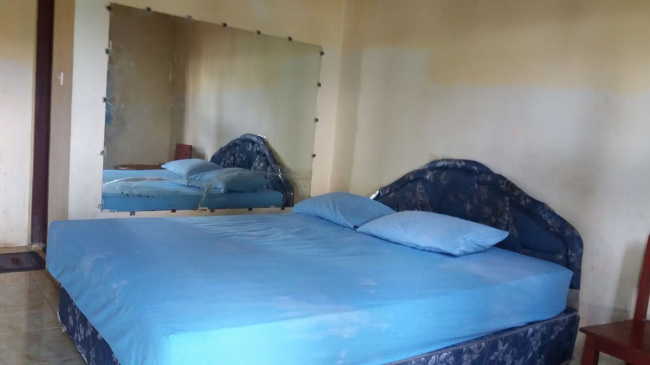 Bedroom 4, Holiday Bir, Central Maluku