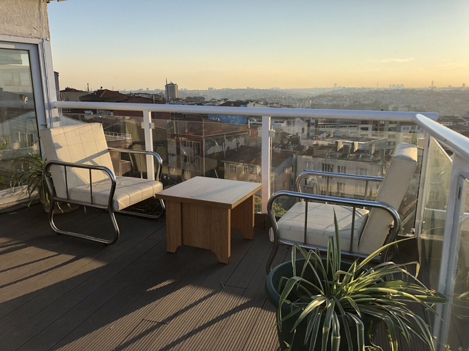 Others 5, Yeni Caglayan Otel, Şişli