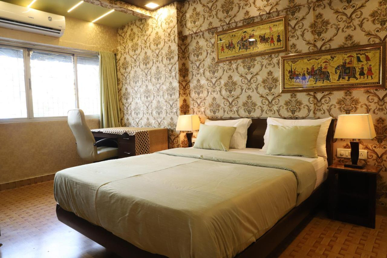 Bedroom 5, OSI Apartments Andheri West, Mumbai Suburban