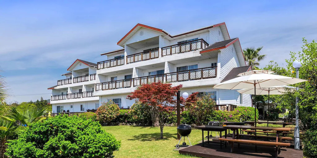 Exterior & Views, Seoguipo Today Pension, Seogwipo