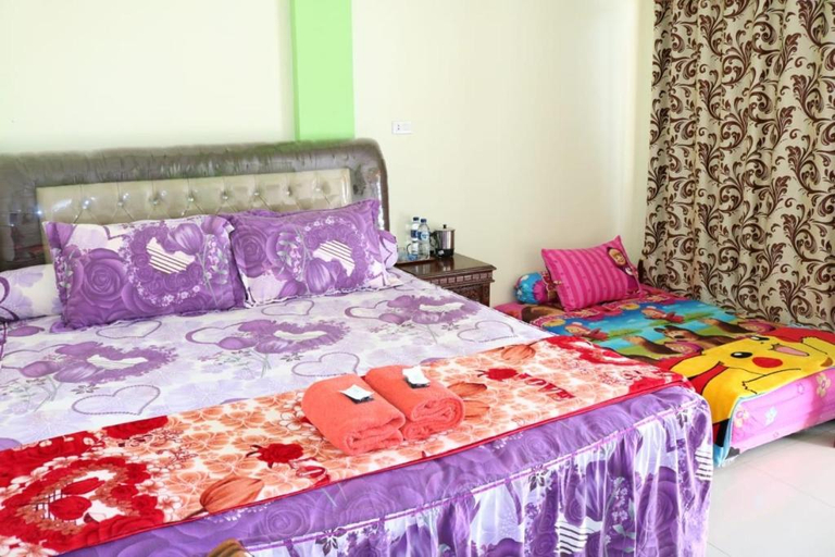 Bedroom, Yulia Resort, Sabang