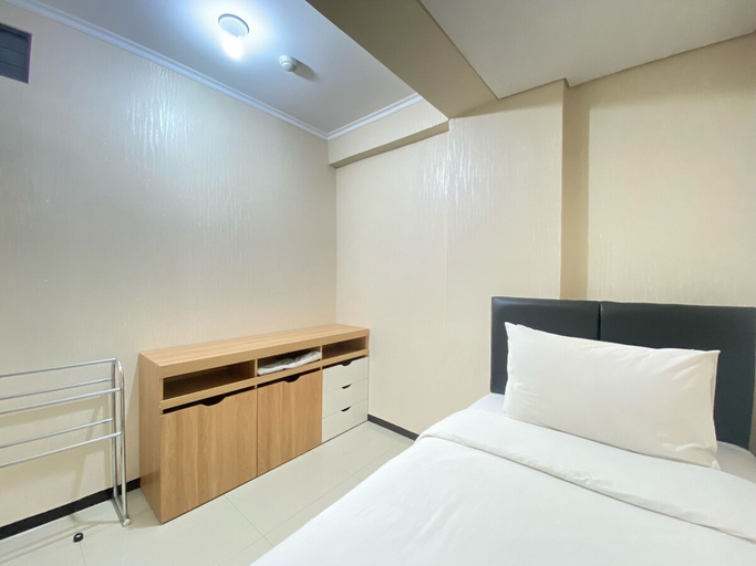 Bedroom 2, Cozy Well Furnished Deluxe 2Br At Gateway Pasteur Apartment, Bandung