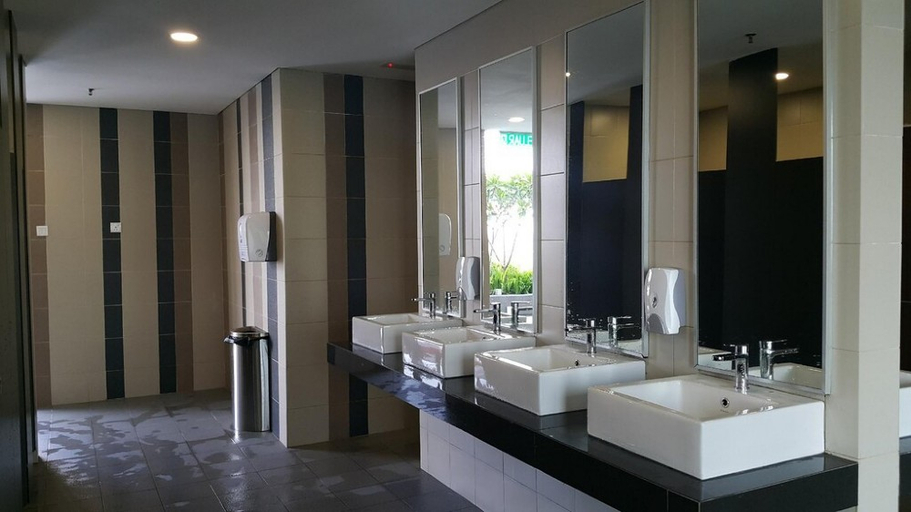 Bathroom, iCity - iSoho KingSuite WFH EarlyStay 11am - 6am , Shah Alam