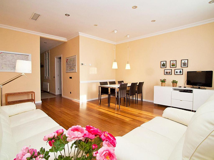 Others 4, Apartment Eixample Esquerre Gran Via Balmes by Interhome, Barcelona