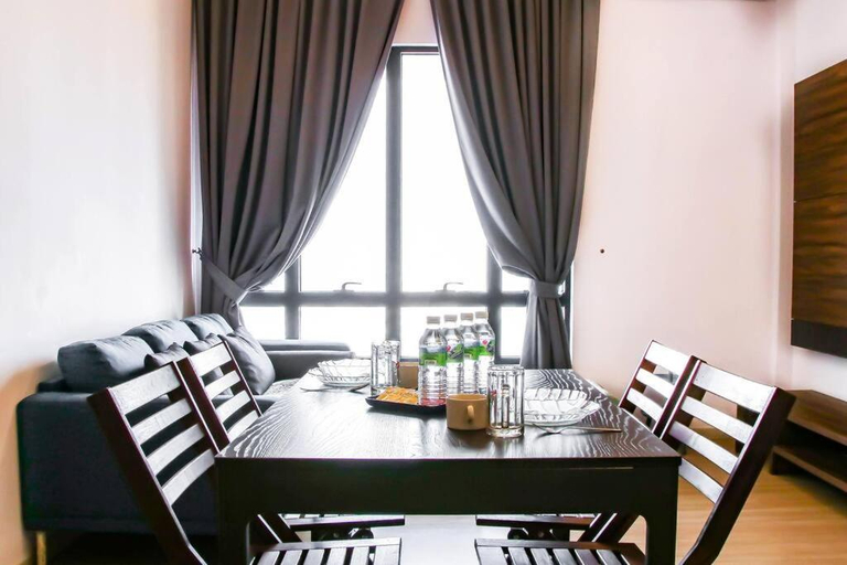 Others 4, 2 BEDROOM 2 BATHROOM Nr SUMWAY PYRAMID & MONASH UNIVERSITY, Subang Jaya