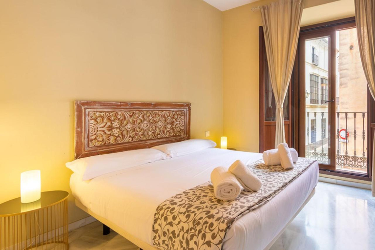 Bedroom 2, Puerta San Esteban, Sevilla