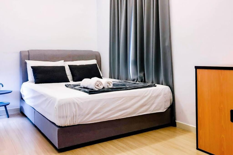 Bedroom, 2 BEDROOM 2 BATHROOM Nr SUMWAY PYRAMID & MONASH UNIVERSITY, Subang Jaya