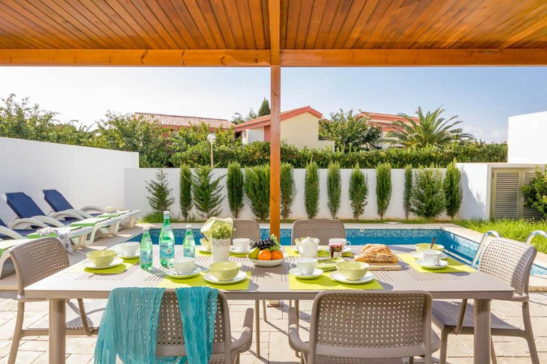 Others 3, Villa Melody, Baleares