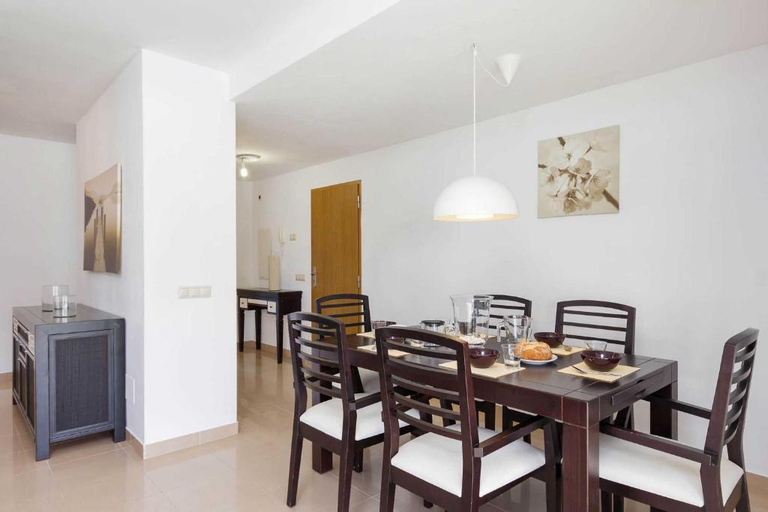 Others 4, Villa Melody, Baleares