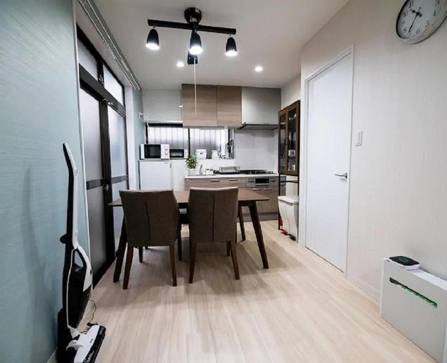 Others, 15 Mins to Haneda Airport - 8 Mins Walk to Keikyu Kamata - Sleeps 9, Ōta