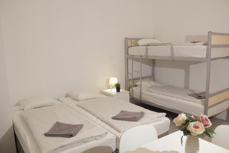 Bedroom 4, Hauptbahnhof Apartments S3, Wien