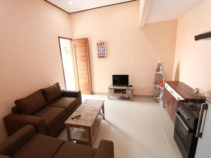 Others 4, Villa 707 Batu Belig, Badung