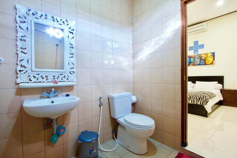 Bathroom, Jepun stay, Denpasar