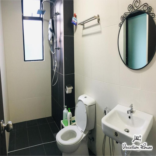 Bathroom 5, City Life by J&G Vacation Homes, Johor Bahru