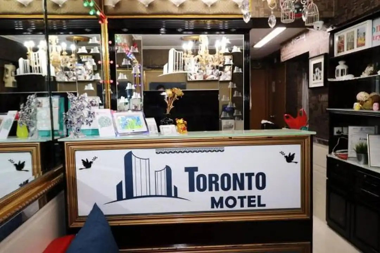 Others 4, Toronto Guest House, Kowloon