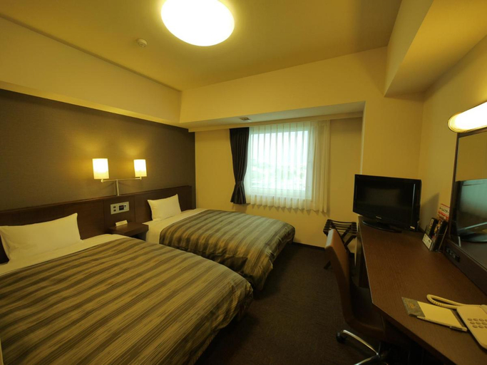 Bedroom 2, Hotel Route-Inn Uozu, Uozu
