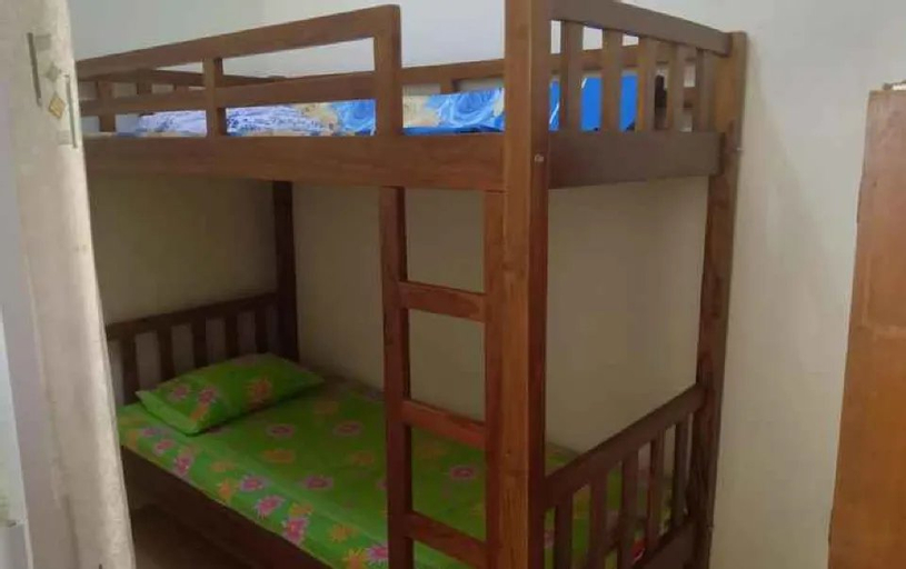 Others 3, Budget Room in Solo Baru (Kamar Khusus Wanita), Sukoharjo