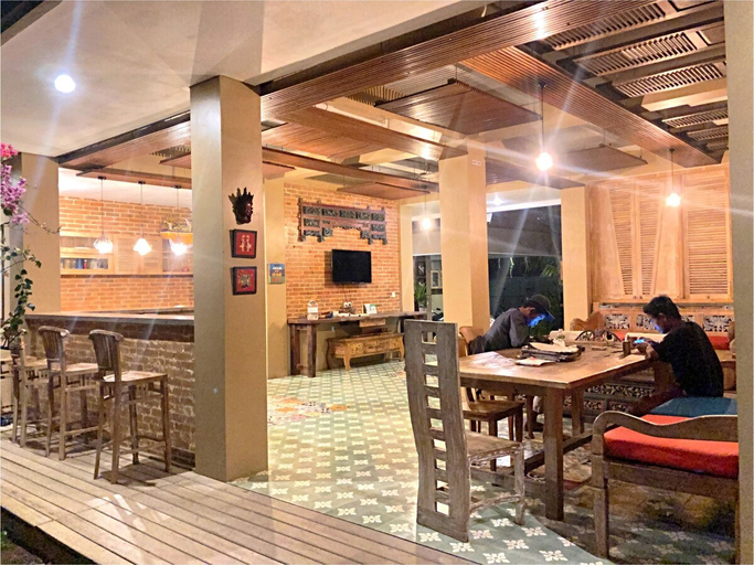 Food & Drinks, Bukawa Lodge, Badung