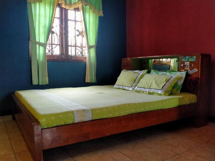 Bedroom 4, Dekaka Homestay 3, Malang