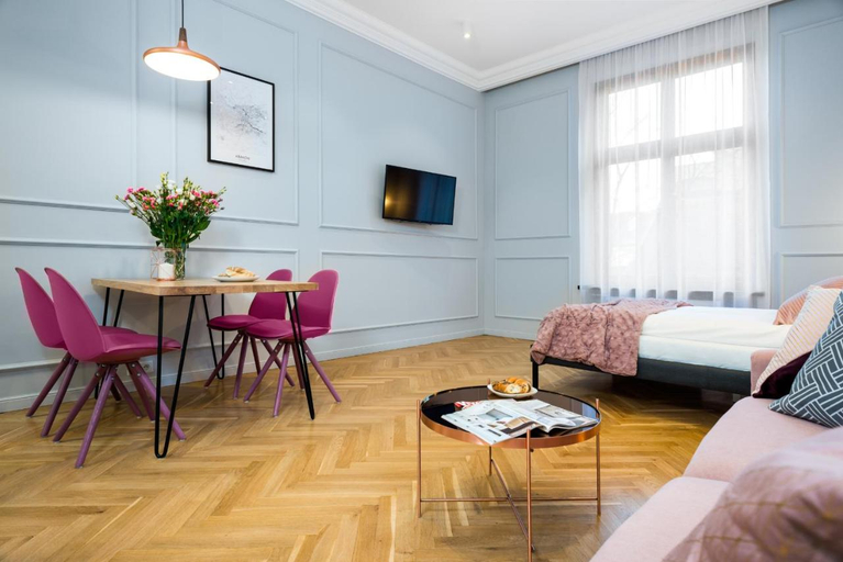 Bedroom 2, P&J Luxury Apartments, Kraków City