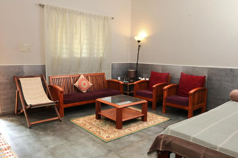 Others 5, Monsoon Apartments, Kannur