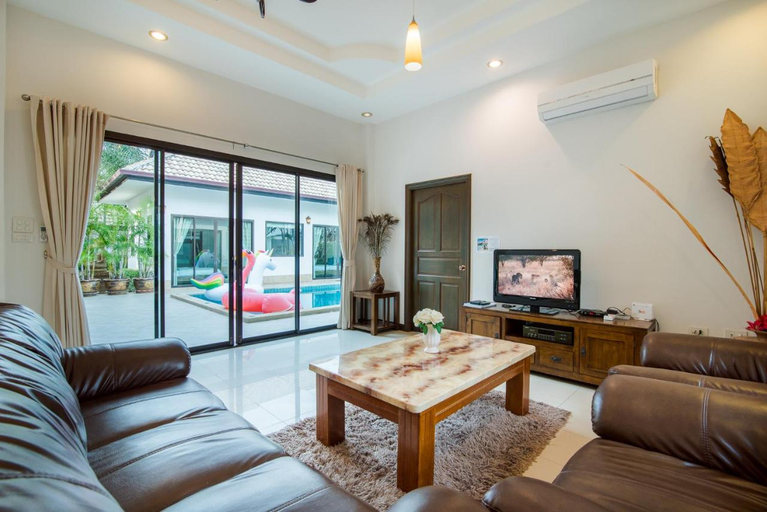 Others, Zaha homes-Suite 3MZ: 2br Family apt with pool, Karachi