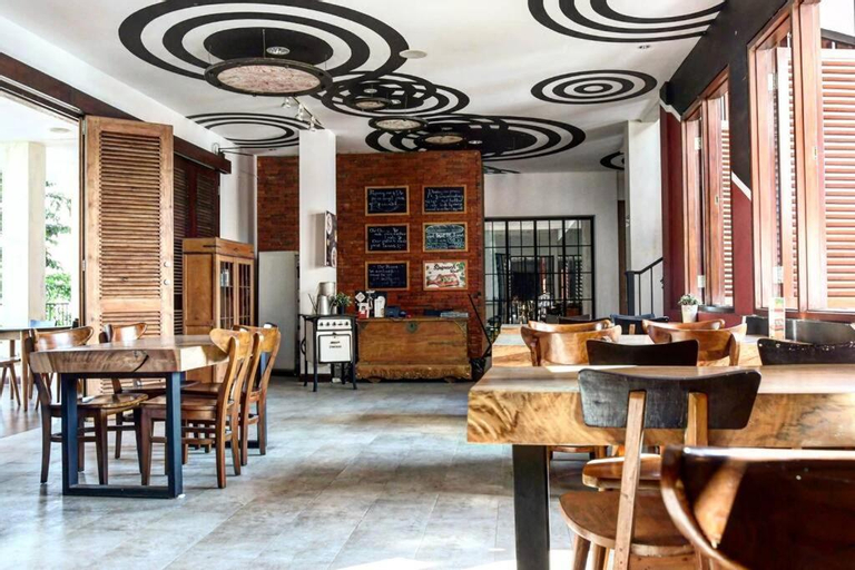 Exotic Chamber, Malang