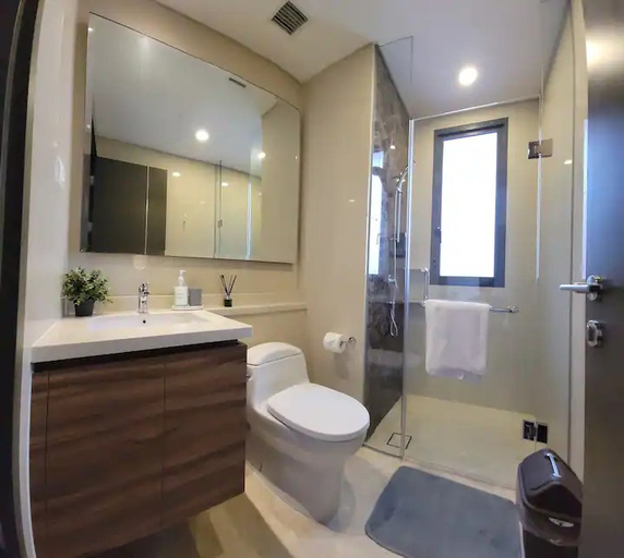 Bathroom, Resort Living Botanical Apt Nava Park | ICE BSD, Tangerang