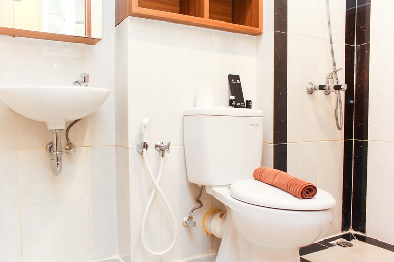 Others 2, Comfort Living Studio At Grand Kamala Lagoon Apartment, Bekasi
